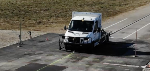 Crash test barrière anti-bélier - début choc